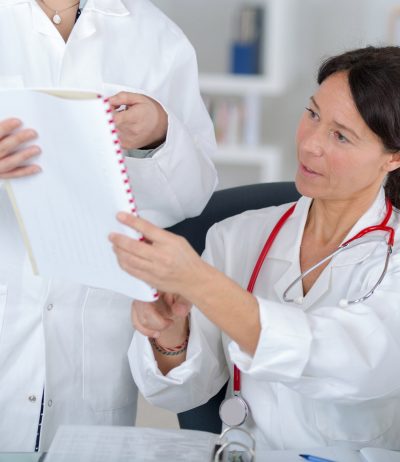 Physician-going-over-Urethra-Diverticulum